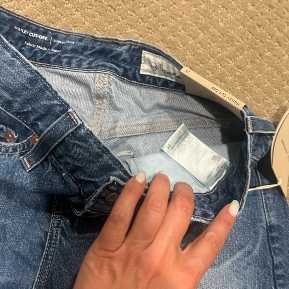 AG Adriano Goldschmied Hailey Cut-Off Denim Shorts NWT Size 25 – Vintage Wash - Picture 4 of 8